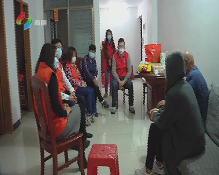 探访事实孤儿：与年迈爷爷相依为命